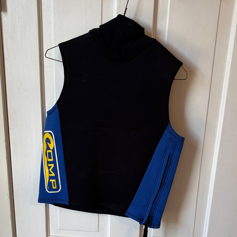 Comp 1316 Hooded‎ Neoprene wetsuit Vest